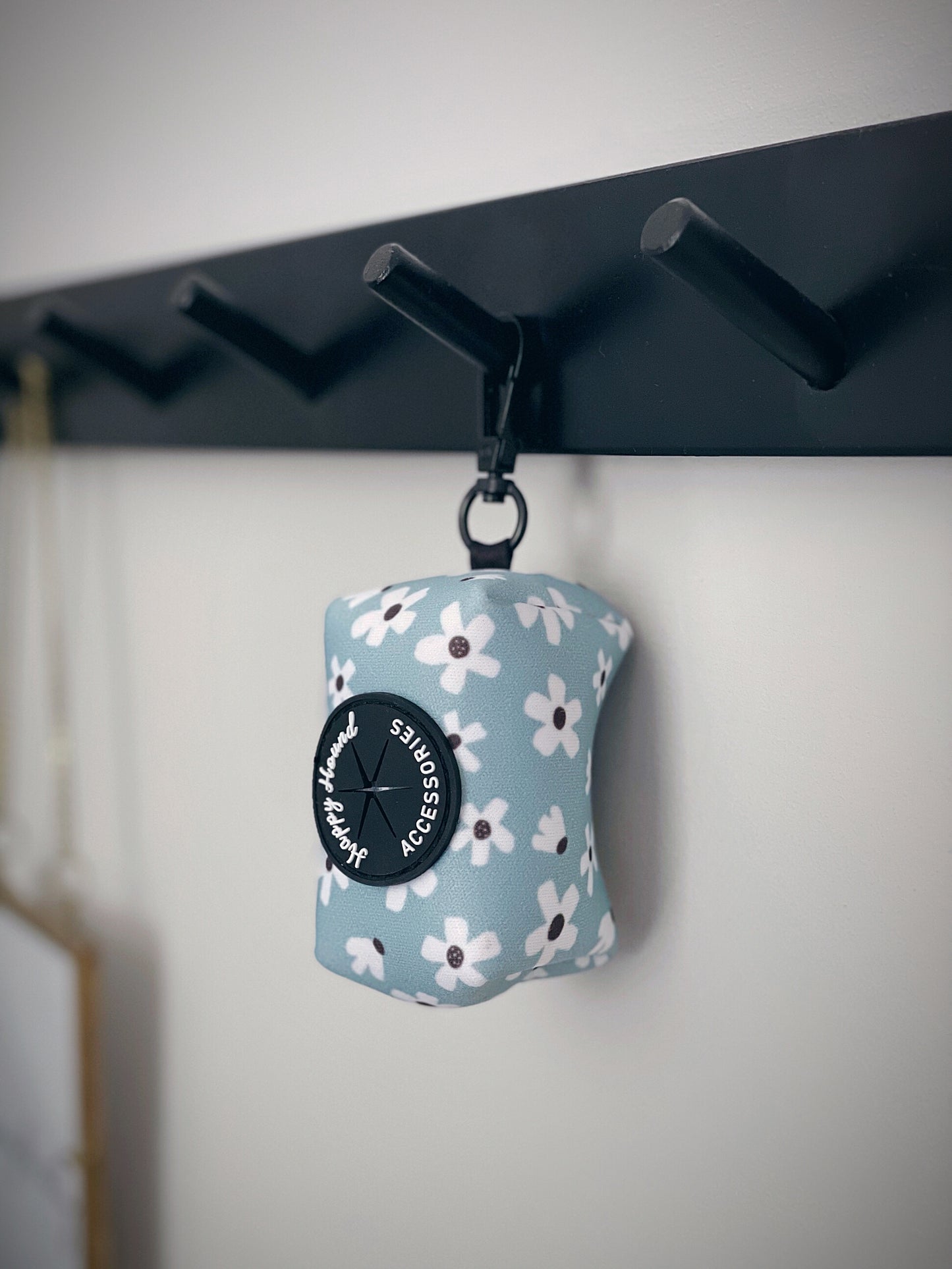 Daisy | Poo Bag Holder