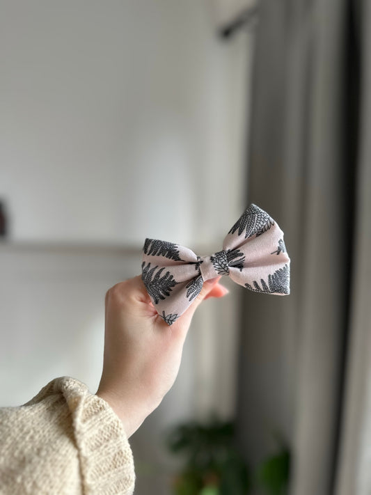 Thea | Handmade Bow Tie