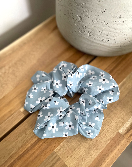 Daisy | Scrunchie